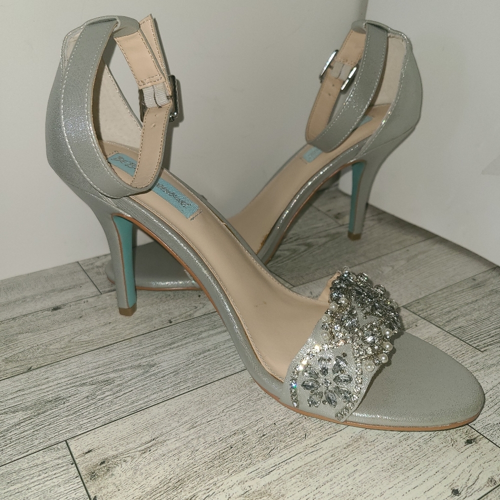 Betsey Johnson Silver Blue Beaded Heels Women's Size 8.5 Worn Once